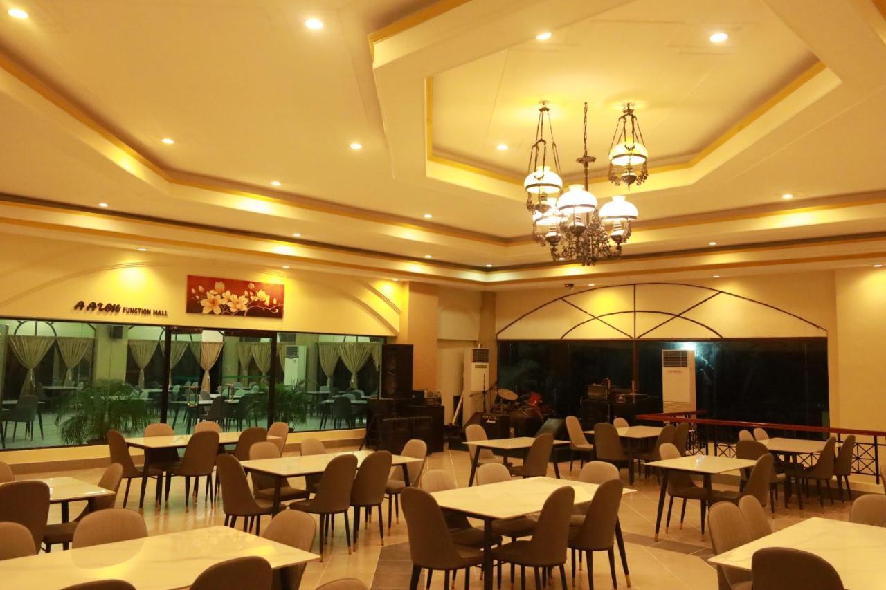 Bohol Plaza Mountain Resort And Restaurant Dauis Dış mekan fotoğraf